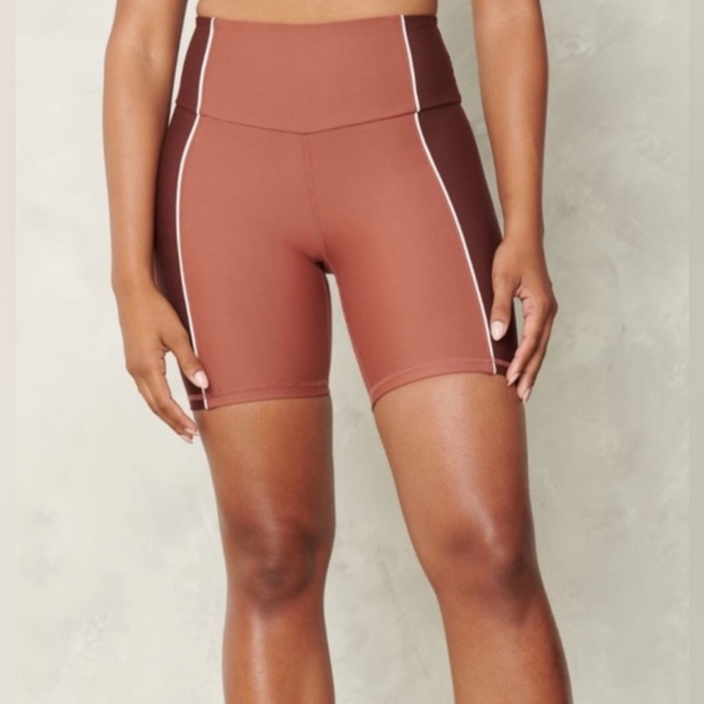 Abercrombie & Fitch YPB Women's Brown High-Waisted Bike Shorts